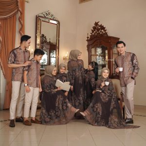 SARIMBIT KELUARGA NADHEERA JANARDANA BROWN SUGAR