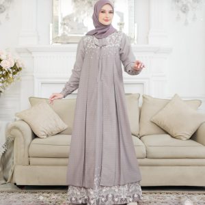 [BUNDLE] ETHICA LADIVA-18-DREAMYLAVENDER-#XXL + ABIKA SYAKHIRA KHIMAR XL LATTE