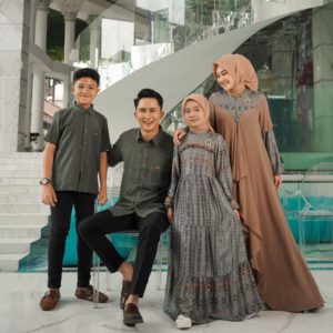 NADHEERA RAYANIA FAMSET SEAWEED