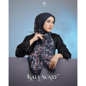 NADHEERA KAIA SCARF