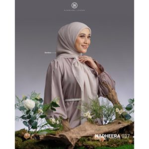 HIJAB KERUDUNG SCARF NADHEERA 037 VOAL