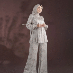 [Mix & Match] NADHEERA HANAYA-BLOUSE-OYSTER-#L + ALNITA NAIA PANTS MOCCA #M - Bundling Set: Paket OOTD