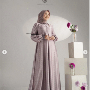 [Bundling Couple] NADHEERA MONICCA-DRESS-DUSTY-#L + MYSURE ALHAMBRA-KOKOEXCLUSIVE-02-BROWN-#S - Paket Serasi: Gamis & Koko Dewasa